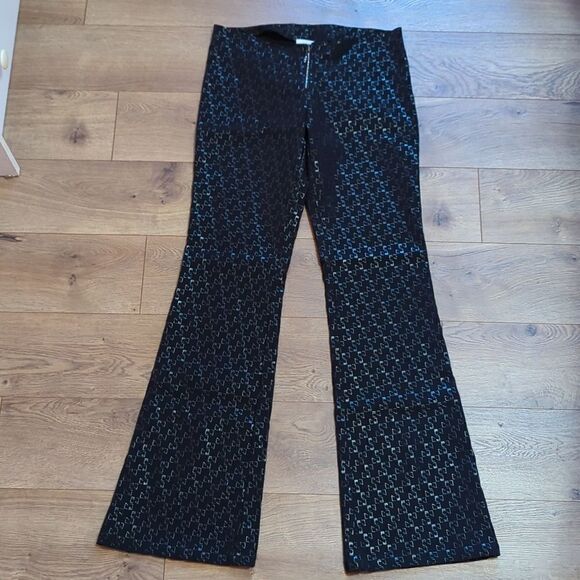 Hailee front zipper flare leg black geometric print L - Picture 1 of 8